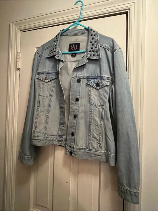 Rock & Republic Jackets & Blazers - Light Wash Studded Collar Denim Jacket - Rock & Republic